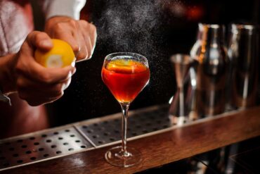 dieci-cocktail-più-bevuti-al-mondo-Coqtail-Milano