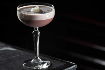 Porto-Flip-cocktail-IBA-Ricetta-Coqtail-Milano