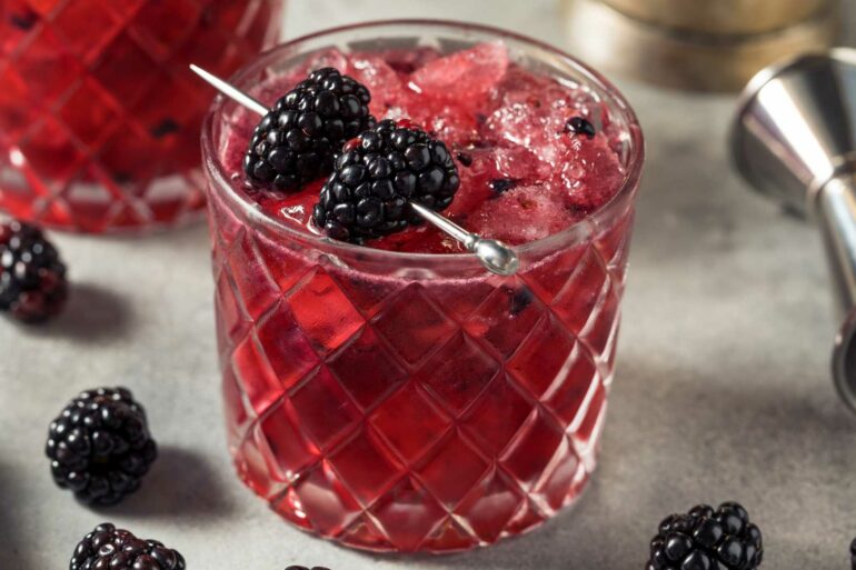 Bramble-cocktail-storia-ricetta-coqtail-milano