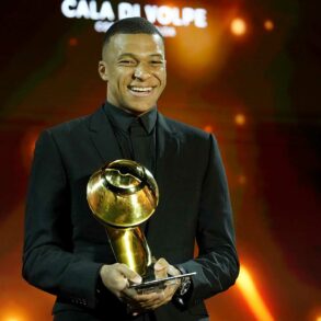 Globe-Soccer-Awards-Mbappé-coqtail-milano
