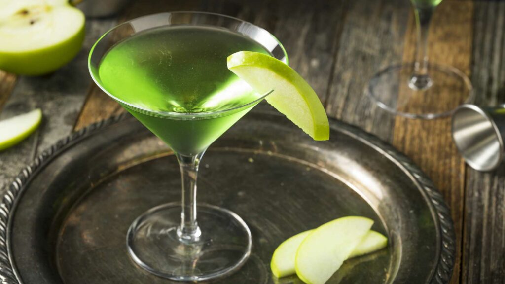 appletini-cocktail-ricetta-ingredienti-storia-coqtail