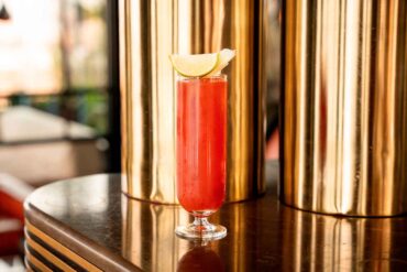 Bloody-Caesar-cocktail-story-recipe-coqtail