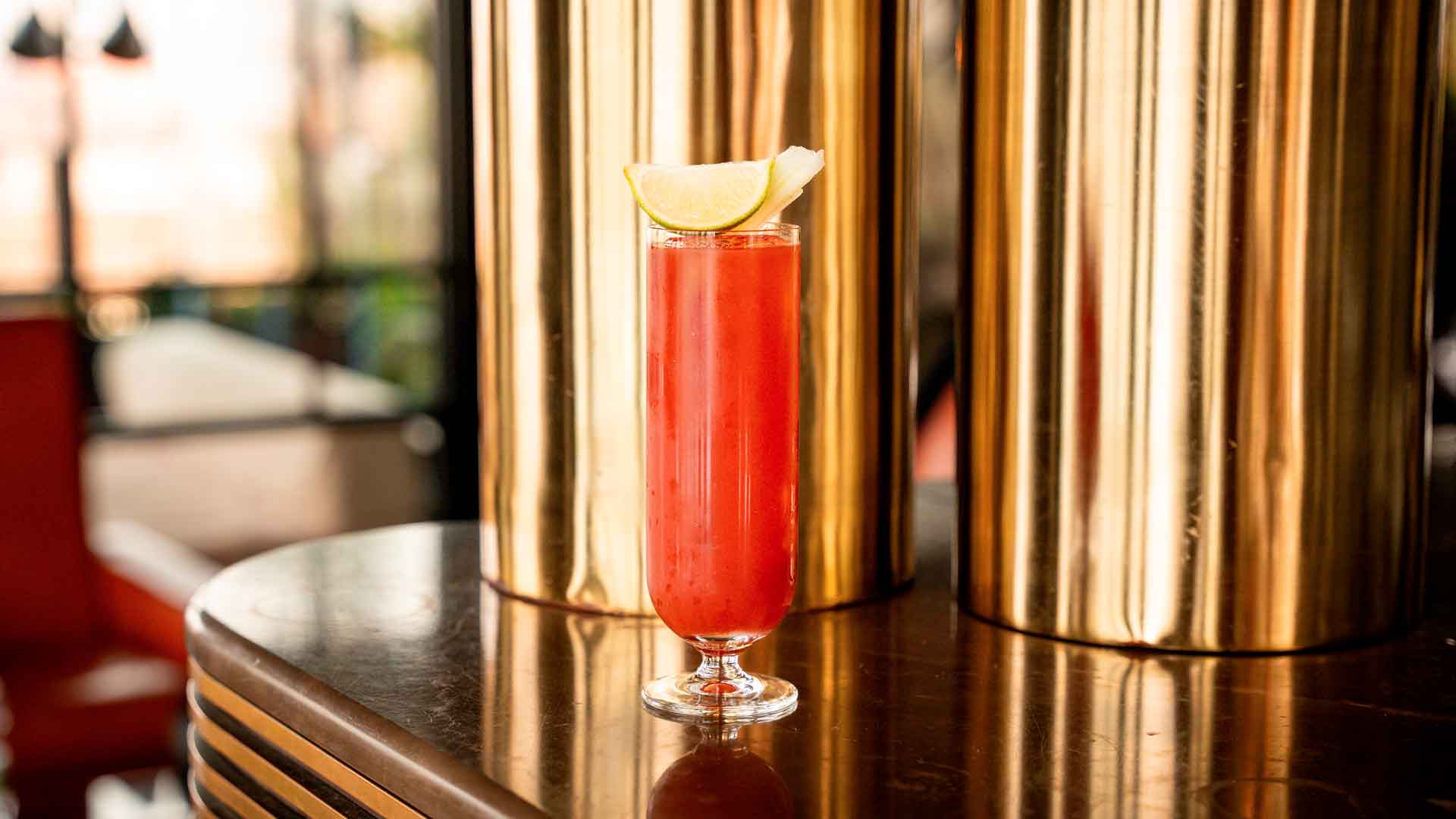 Bloody-Caesar-cocktail-story-recipe-coqtail