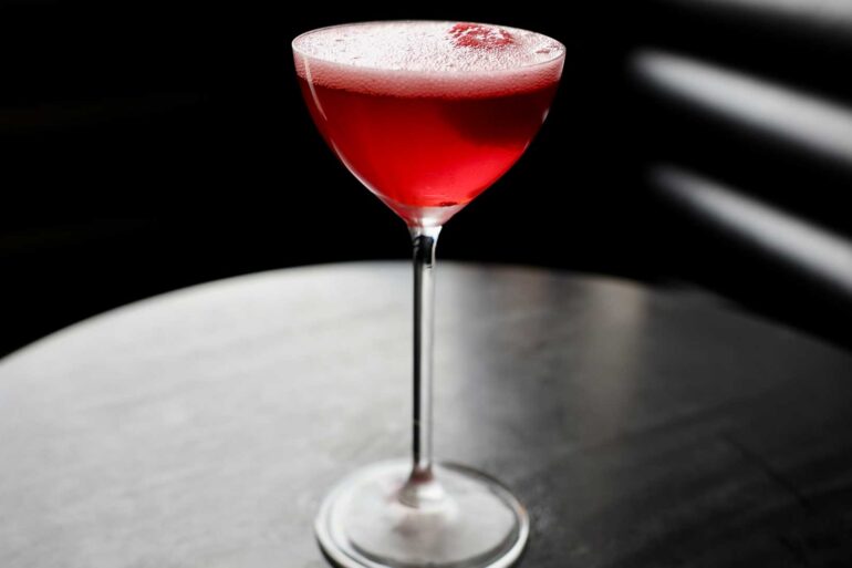 Lingonberry-nuovo-cocktail-di-Beats-e-Sips-Coqtail