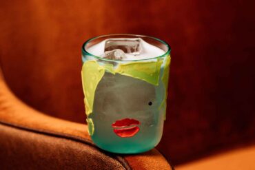 Worldwide-Icons-Of-Art-st-regis-venice-marylin-coqtail