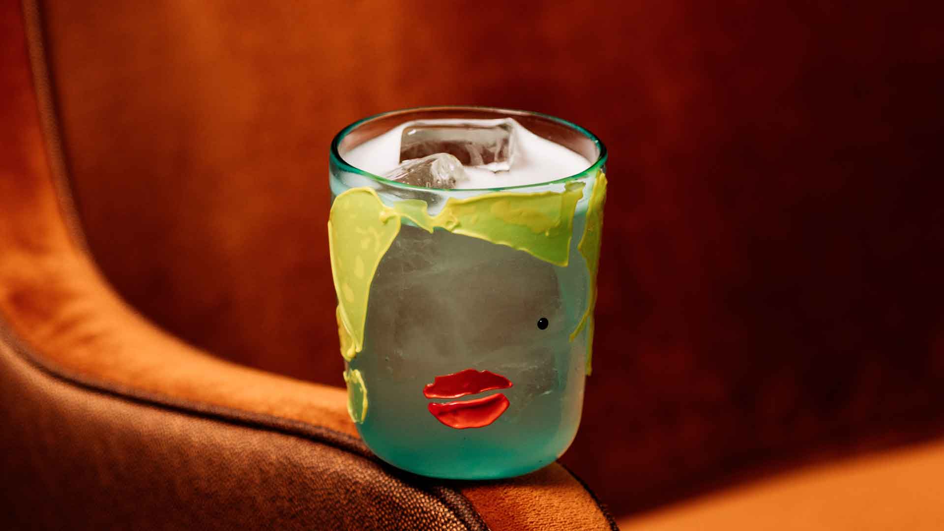 Worldwide-Icons-Of-Art-st-regis-venice-marylin-coqtail