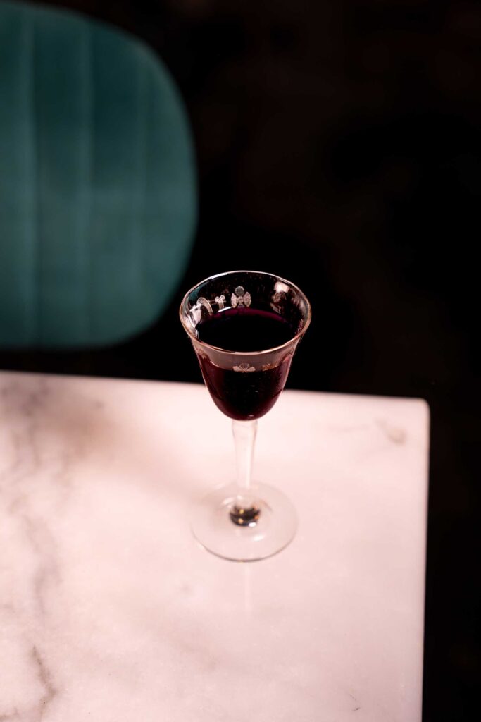 Crème-de-cassis-Coqtail